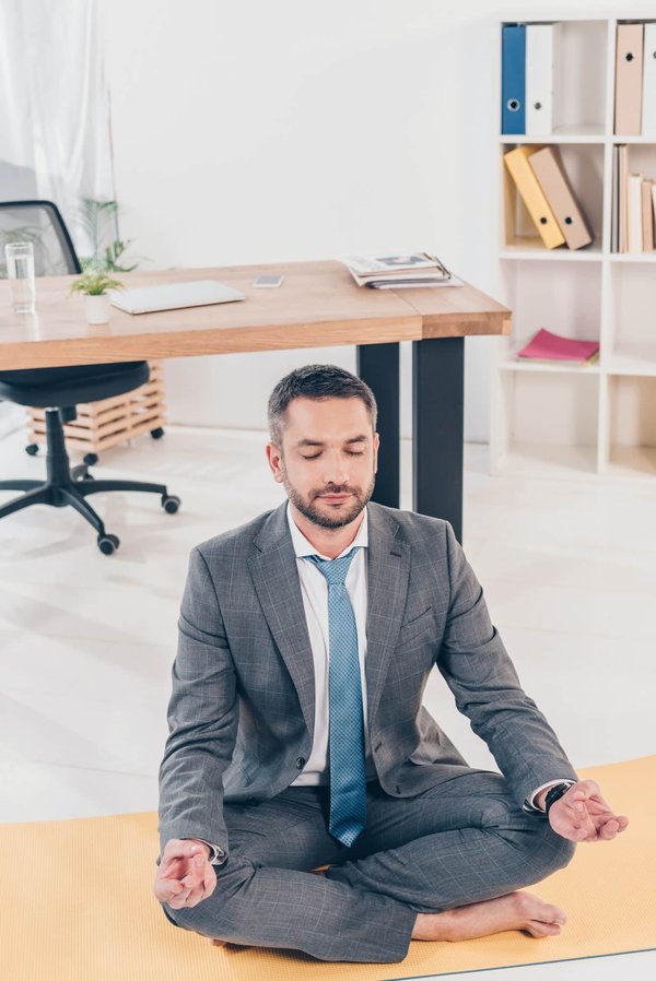 Le secret d'un bureau confortable : optez pour un tapis adapté à vos besoins